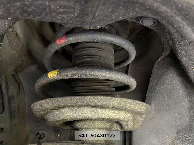 Toyota HARRIER 2021-06 7616798-19