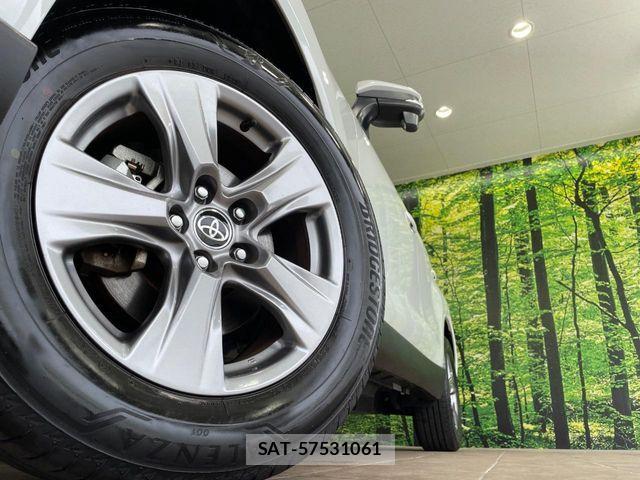 Toyota HARRIER 2023-06 7616808-12