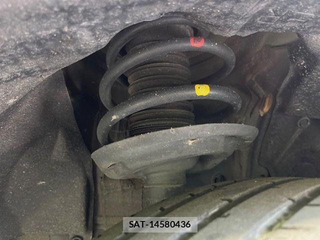 Toyota HARRIER 2020-09 7616803-19