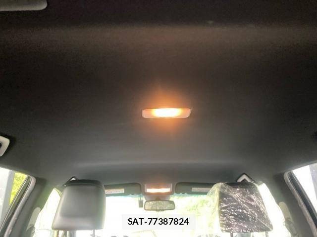 Toyota HARRIER 2015-03 7616837-27