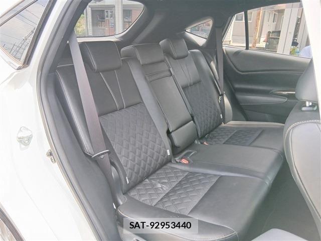 Toyota HARRIER 2015-01 7616833-15