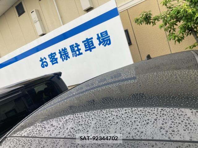Toyota HARRIER 2023-04 7616789-11