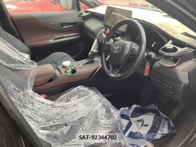 Toyota HARRIER 2023-04 7616789-12