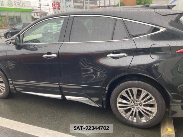 Toyota HARRIER 2023-04 7616789-8