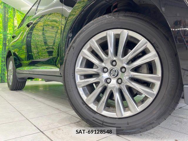 Toyota HARRIER 2017-07 7616827-12