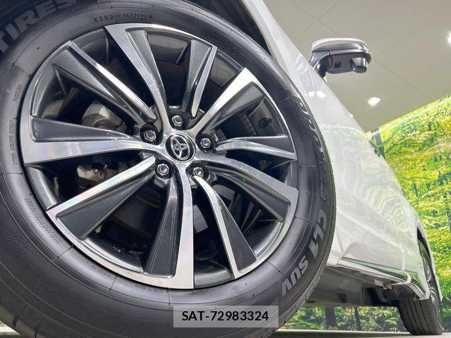 Toyota HARRIER 2023-06 7616796-12
