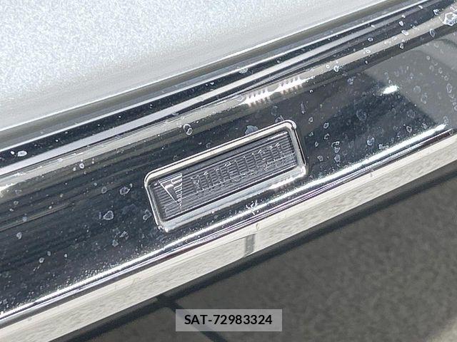 Toyota HARRIER 2023-06 7616796-2
