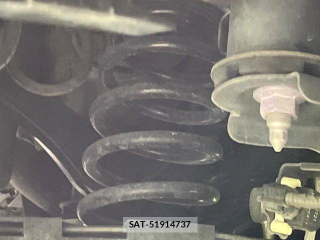 Toyota HARRIER 2023-01 7616802-19