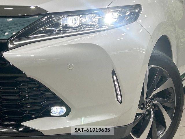 Toyota HARRIER 2017-08 7616820-11