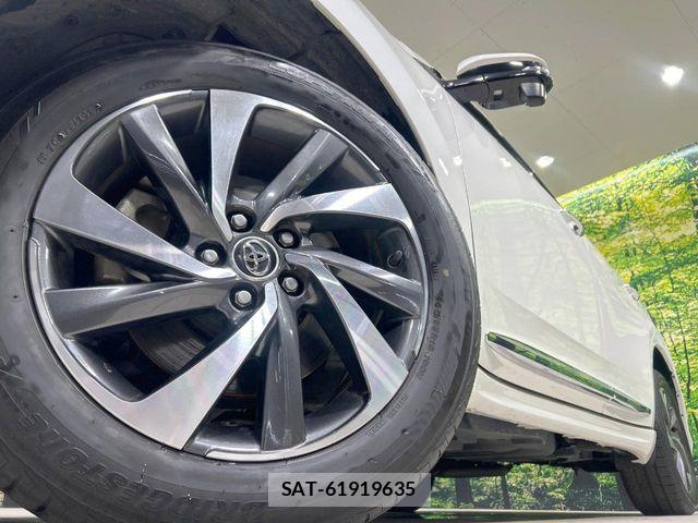Toyota HARRIER 2017-08 7616820-12
