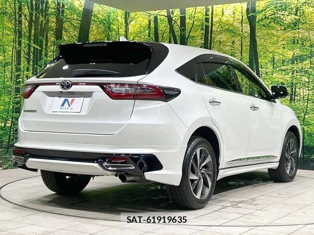 Toyota HARRIER 2017-08 7616820-16