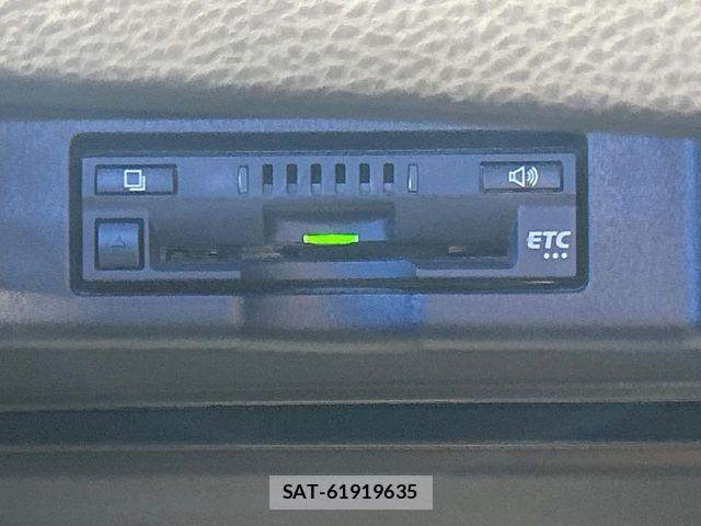 Toyota HARRIER 2017-08 7616820-6