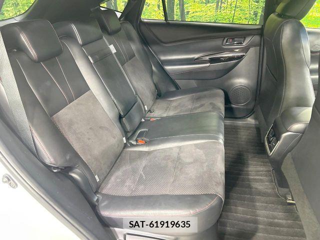 Toyota HARRIER 2017-08 7616820-8