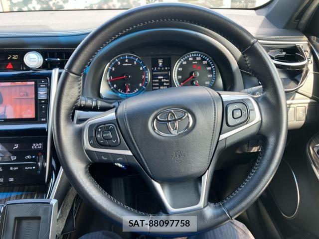 Toyota HARRIER 2014-08 7785244-11