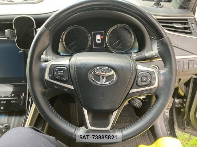 Toyota HARRIER 2018-08 7876666-20