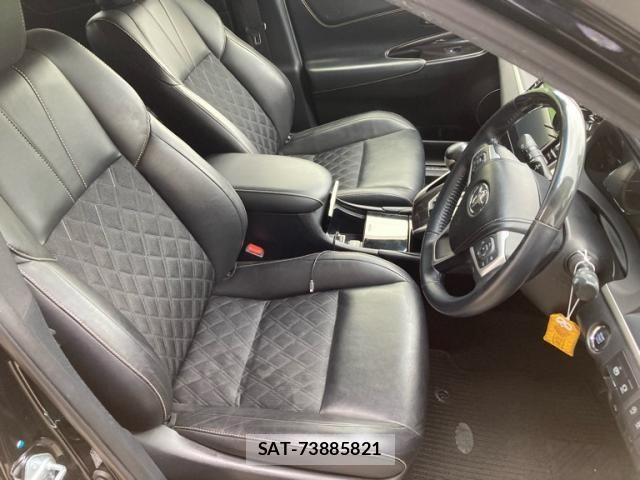 Toyota HARRIER 2018-08 7876666-21