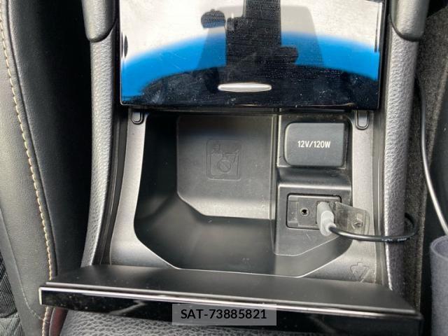 Toyota HARRIER 2018-08 7876666-25