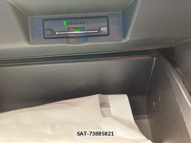Toyota HARRIER 2018-08 7876666-28