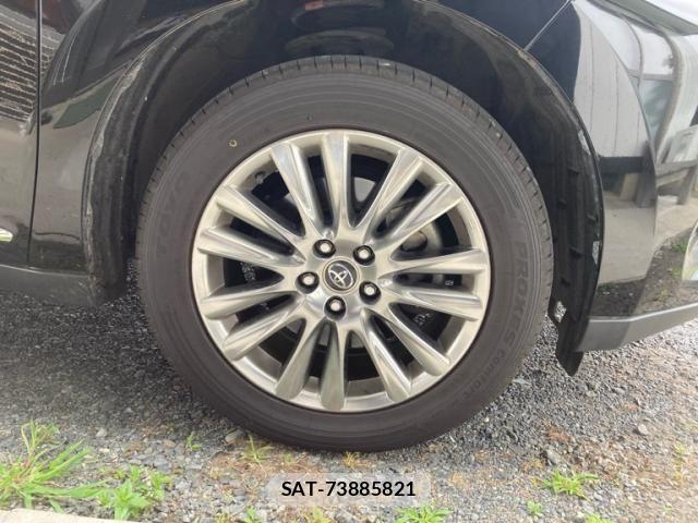 Toyota HARRIER 2018-08 7876666-6
