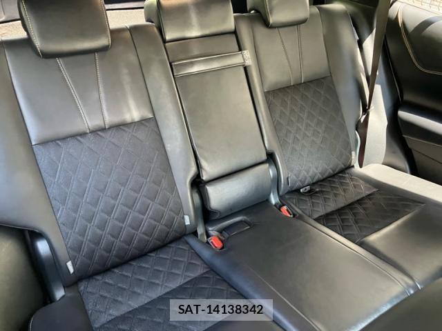 Toyota HARRIER 2018-11 7876663-19