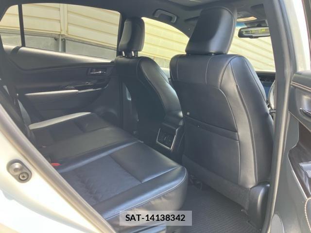 Toyota HARRIER 2018-11 7876663-20