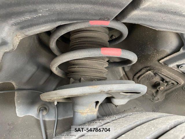 Toyota HARRIER 2017-09 7876672-19