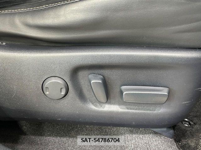 Toyota HARRIER 2017-09 7876672-6