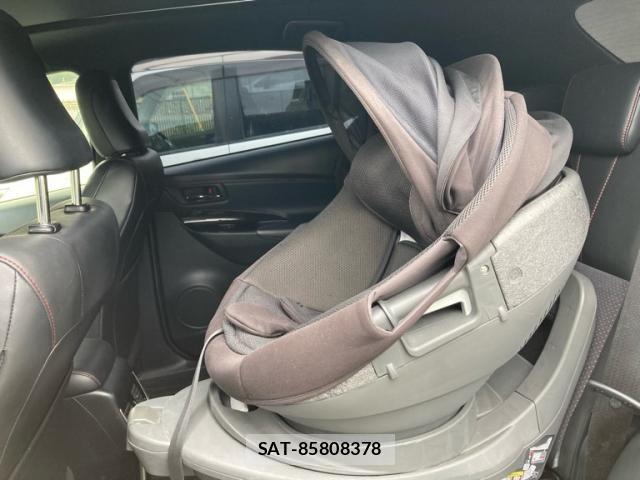 Toyota HARRIER 2017-07 7876669-11