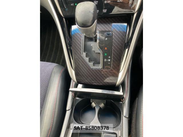 Toyota HARRIER 2017-07 7876669-19
