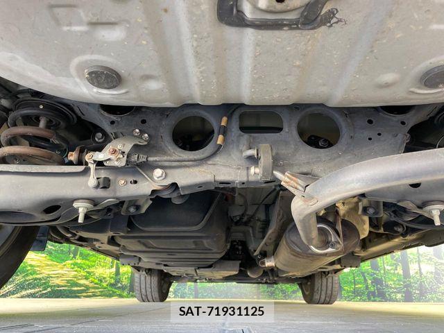 Toyota HARRIER 2016-06 7876670-19