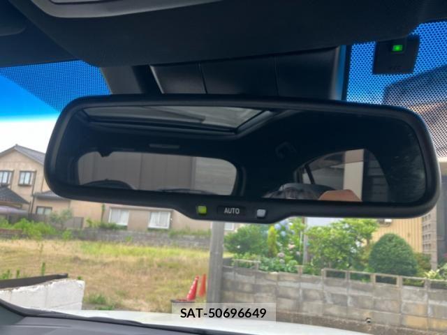 Toyota HARRIER 2017-07 7961888-17