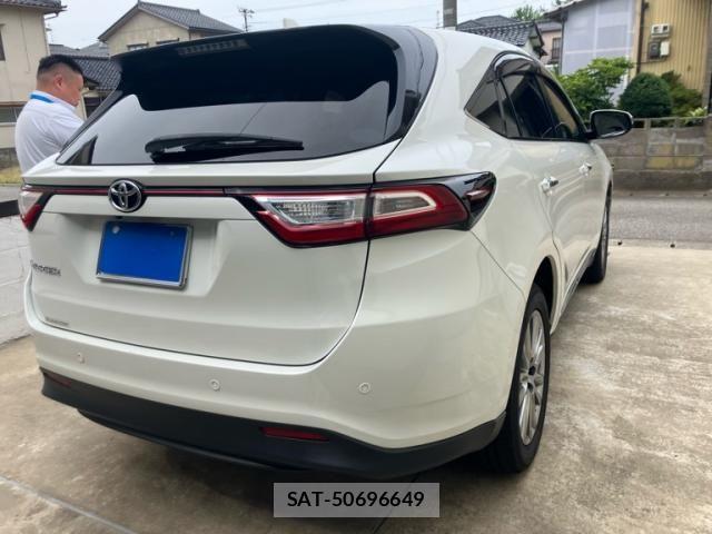 Toyota HARRIER 2017-07 7961888-3