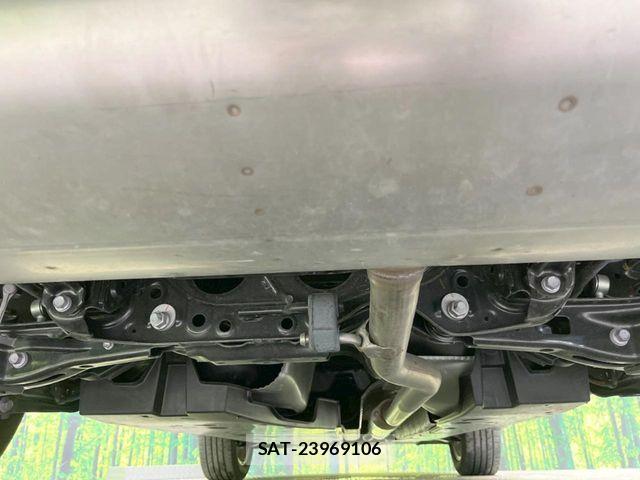 Toyota HARRIER 2024-06 7961866-18