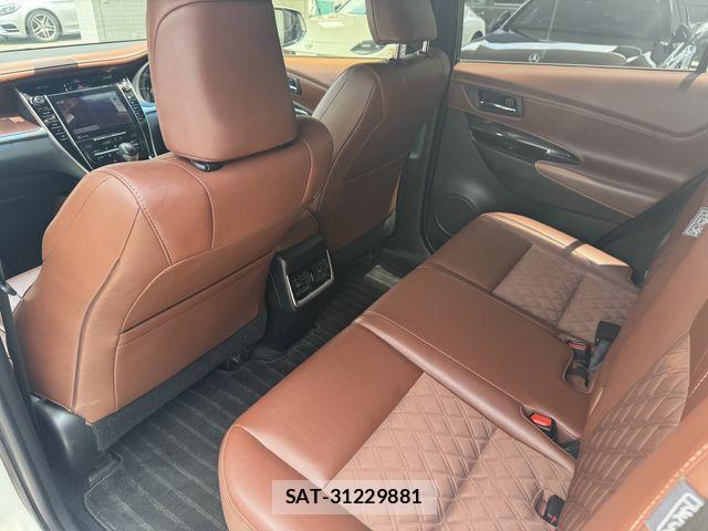 Toyota HARRIER 2018-01 7979368-15