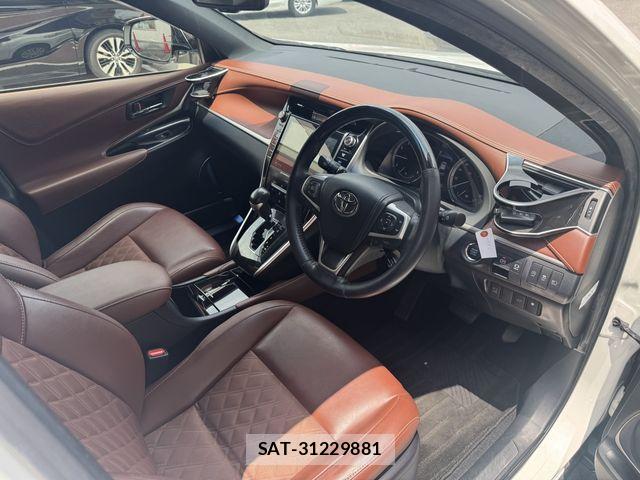 Toyota HARRIER 2018-01 7979368-16