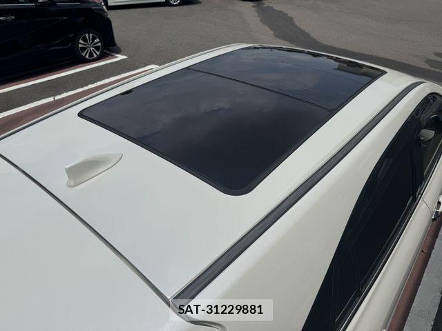 Toyota HARRIER 2018-01 7979368-7