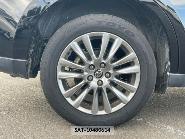 Toyota HARRIER 2019-06 7979358-9