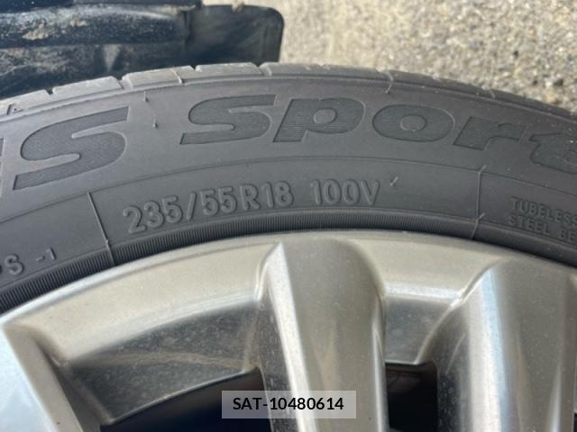 Toyota HARRIER 2019-06 7979358-16