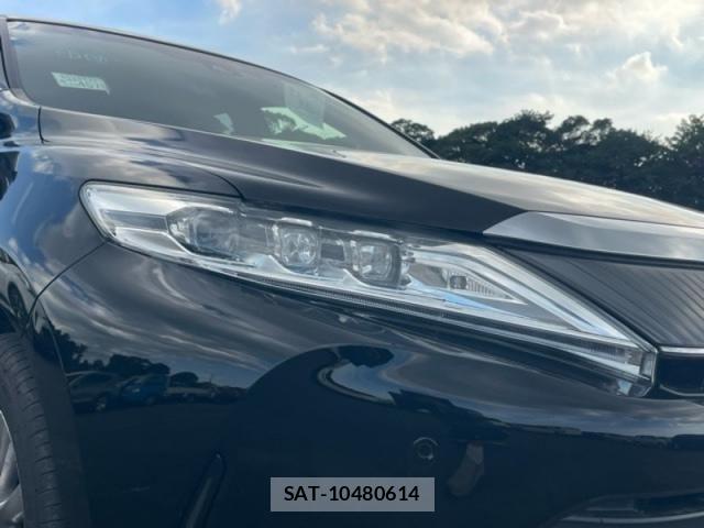Toyota HARRIER 2019-06 7979358-29