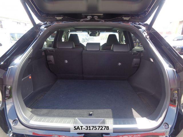 Toyota HARRIER 2020-08 7979359-14