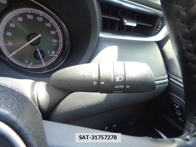 Toyota HARRIER 2020-08 7979359-19