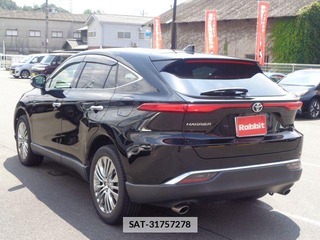 Toyota HARRIER 2020-08 7979359-2