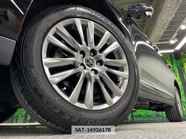 Toyota HARRIER 2018-11 7979365-12