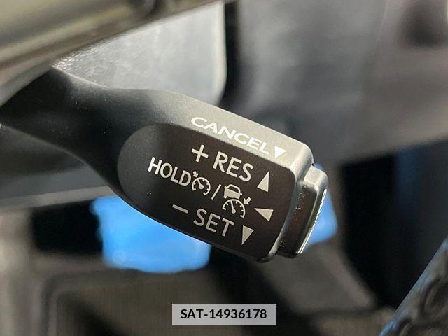 Toyota HARRIER 2018-11 7979365-5
