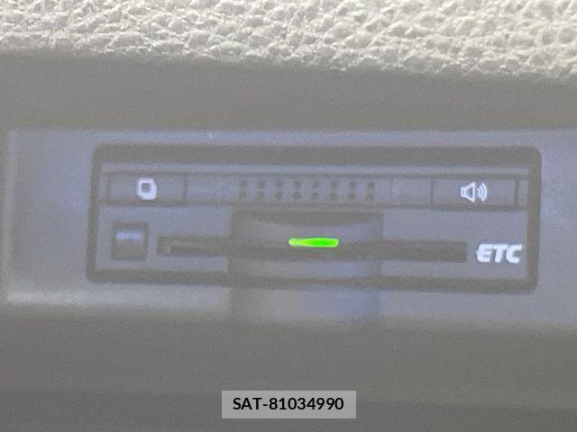 Toyota HARRIER 2015-12 7979372-6