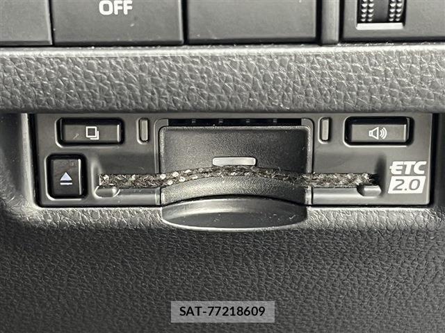 Toyota HARRIER 2023-06 8035786-4