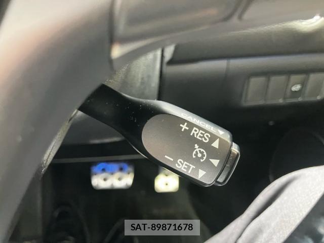 Toyota HARRIER 2014-03 8035792-18