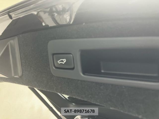 Toyota HARRIER 2014-03 8035792-25