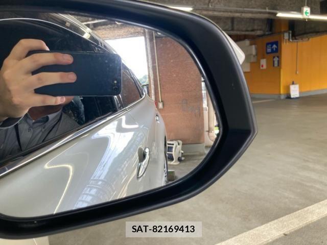 Toyota HARRIER 2021-08 8035766-26