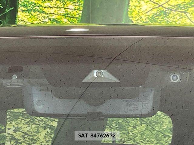 Toyota HARRIER 2023-06 8035762-5